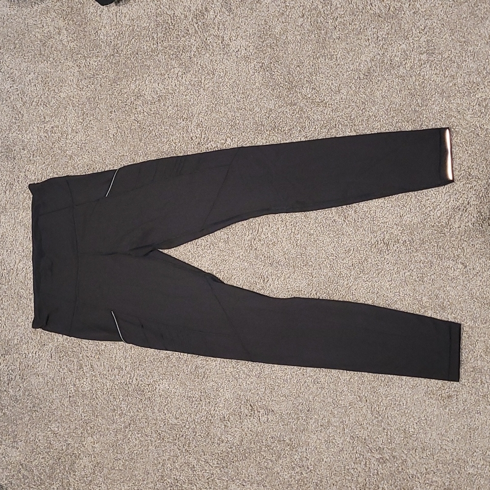 Lululemon black leggings